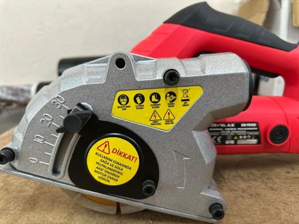 Euromax Çizerek  Kanal Açma Makinası 1500 W