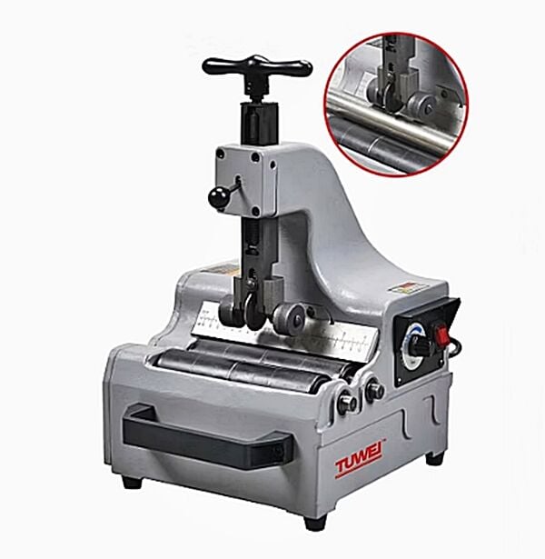 Tuwei TWQ-VIIA Boru Kesme Makinesi 3/8’’- 2’’