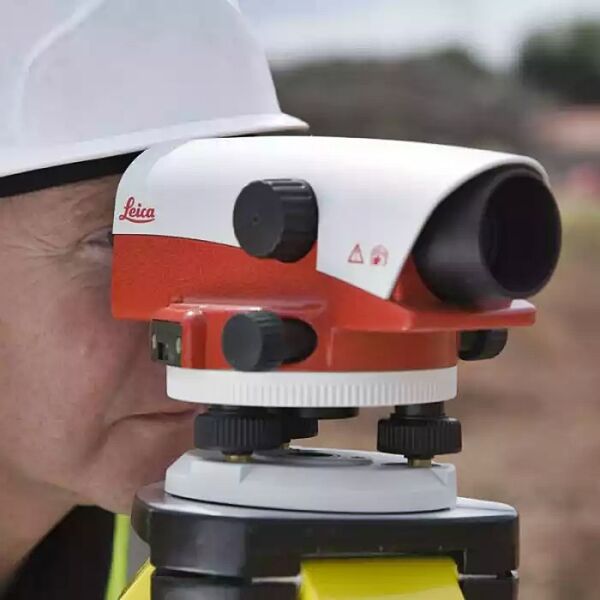 Leica NA724 Otomatik Focus Optik Nivo