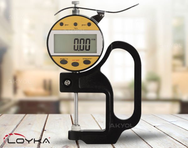 Loyka 5319-25 Kalınlık Komparatörü (0.01 MM)