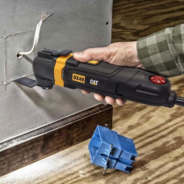 CAT DX49.1 Çok Amaçlı Devir Ayarlı Kesme Raspalama ve Zımpara 350Watt  + 14 Adet Aksesuar