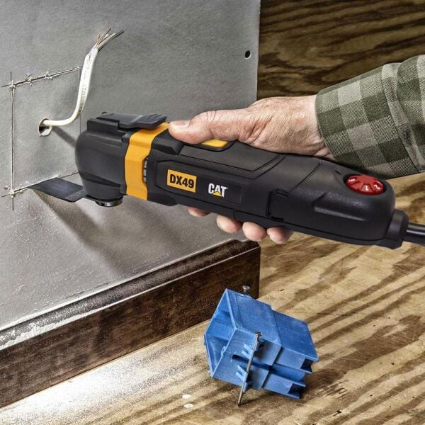 CAT DX49.1 Çok Amaçlı Devir Ayarlı Kesme Raspalama ve Zımpara 350Watt  + 14 Adet Aksesuar