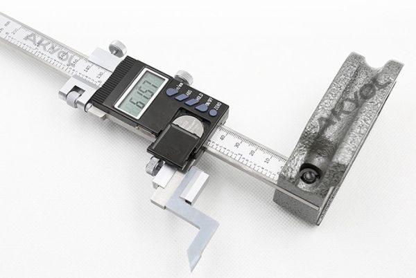 Loyka 4025 Tek Sütunlu Elektronik Mihengir 300 mm