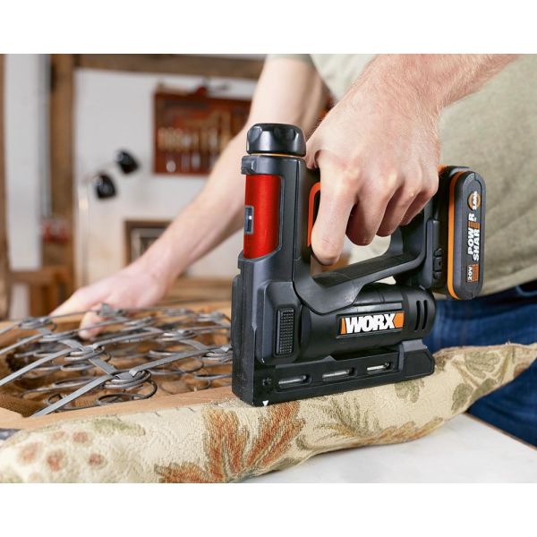 WORX WX843 Li-ion Şarjlı 6-14mm Zımba ve 15mm Çivi Çakma + 3500 adet Yedek Zımba ve Çivi