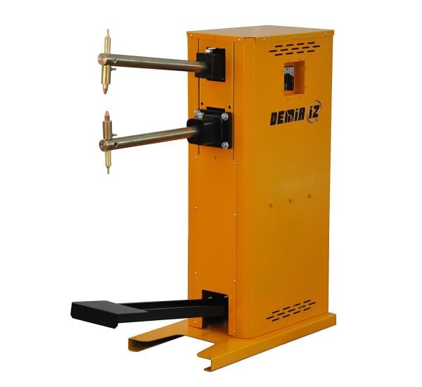 Demir-İz DP-30 Kademe Kontrollü Pedallı Punta Kaynak Makinası