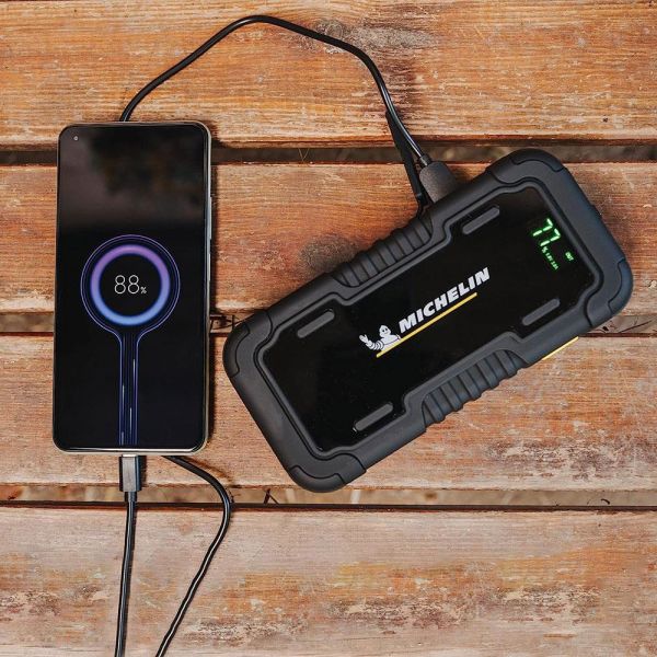 Michelin MJS120 Akü Takviye 12Volt 1500 Amp+ Powerbank + Led Lamba