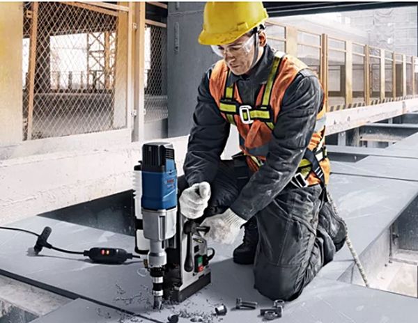 Bosch GBM 50-2 Professional Manyetik Tabanlı Matkap 1200W/50 mm