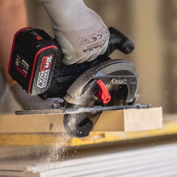 Kress KUE15 Çift Akülü Şarjlı Daire Testere  20Volt 4.0Ah.