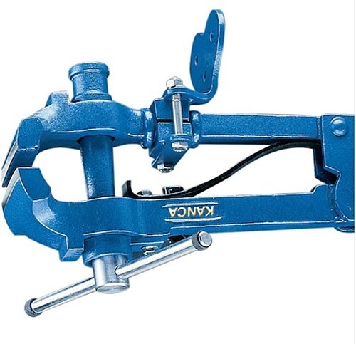 Kanca Ayaklı Demirci Mengene 150 mm