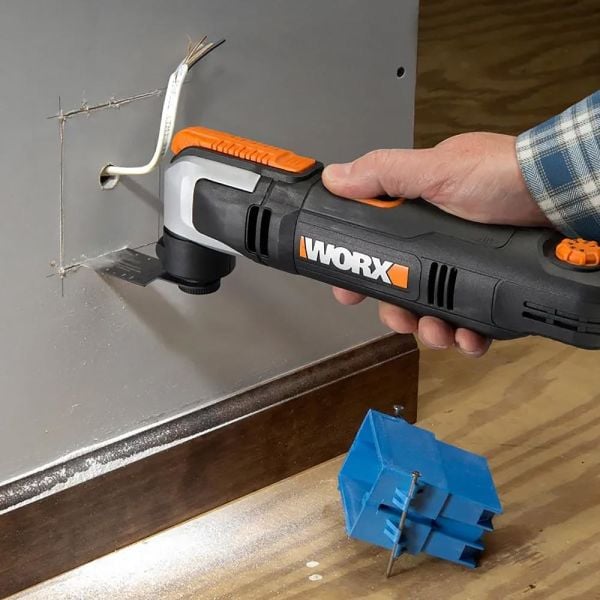 WORX Profesyonel Çok Amaçlı Devir Ayarlı Kesme Raspalama ve Zımpara + 19 Adet Aksesuar