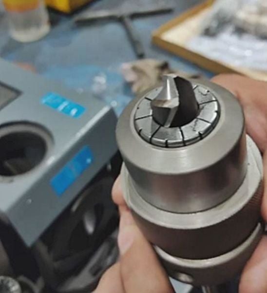 Ozco GD30TPLUS Matkap Ucu Bileme Makinası 13-30 mm