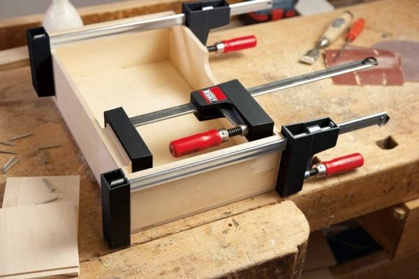 Bessey UK60 Geniş Yüzey İç-Dış Üniversal İşkence 600 mm
