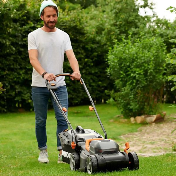 WORX WG927E Li-ion Akülü Şarjlı Çim Biçme Makinası 40Volt 2.0Ah. / 34 cm + WG157E.9 Misinalı Çim ve Kenar Kesme Makinası 20Volt 25cm
