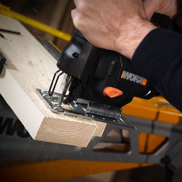WORX WX463 Devir Ayarlı Profesyonel Dekupaj Testere 550Watt