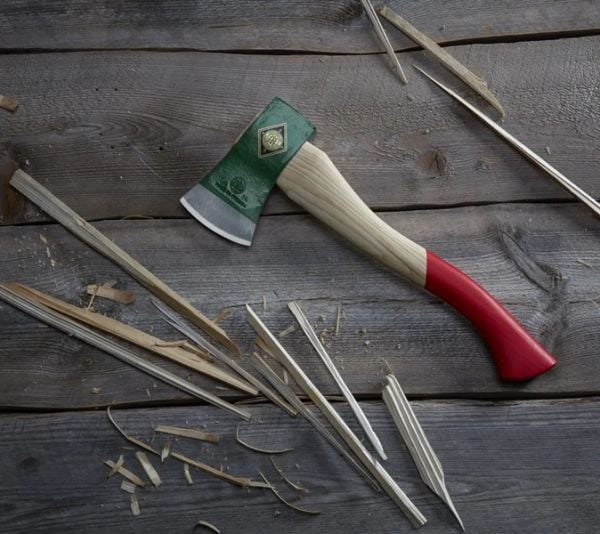 Hultafors HULTS BRUK AXE 325 Yıldönümü Ağaç Saplı Baltası 600 gr