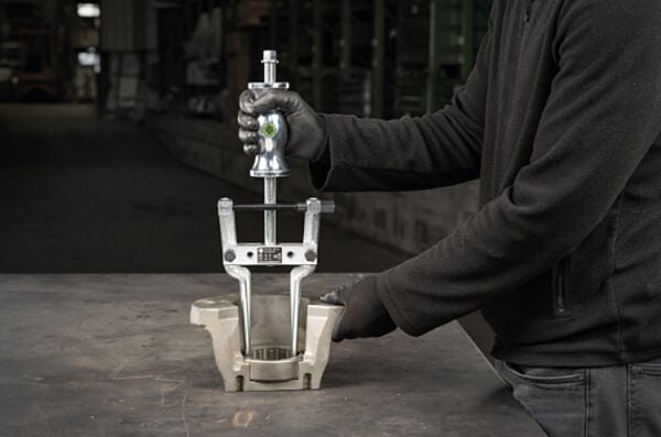 Kukko 221G Vurdurma Kollu İç Rulman Çektirme Ø30-180 mm