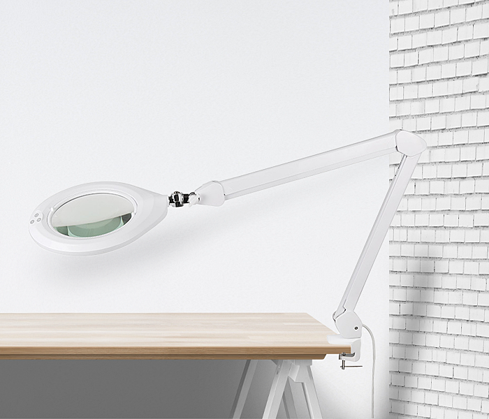 Geniş Mercekli Luma  Masaya Bağlanabilir Büyüteç | Ayarlanabilir Led Işığı