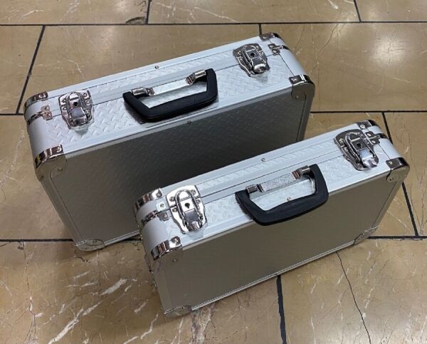 KNC Yuvarlak Köşeli Alüminyum Takım Çantası 39,5x24x9 cm