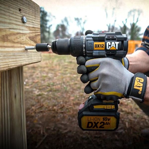 CAT DX12K Çift Akülü Şarjlı Darbeli Matkap 18Volt/2.0Ah + DX71 Darbeli Tornavida Kombo Set