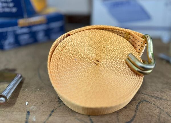 Jun Kaung JK-02081 Cırcırlı Bağlama Halatı 10 mt./5 Ton