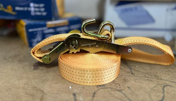 Jun Kaung JK-02081 Cırcırlı Bağlama Halatı 10 mt./5 Ton