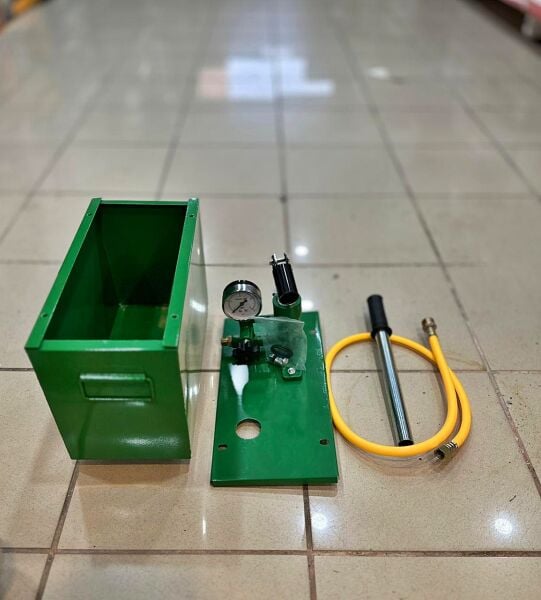 Maxser SRK-002M 40 Bar Su Basınç Tesisat Test Pompası – Manuel Kapaklı Sıhhi Kaçak Test Pompası