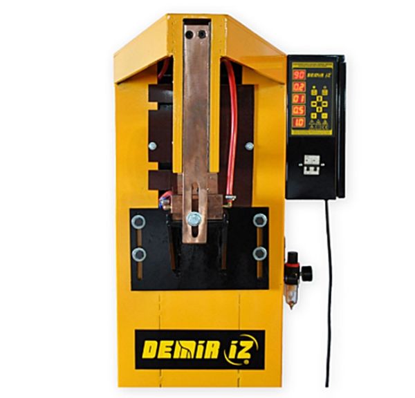 Demiriz KANAL45 Havalandırma Kanallı Flanş 45 Kw Punta Kaynak Makinası