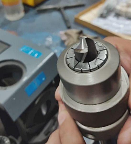 Ozco GD30T Matkap Ucu Bileme Makinası 13-30 mm