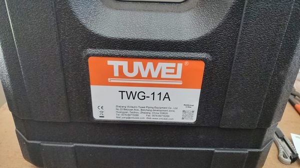 Tuwei Manuel Yiv Açma Aparatı 3/4''-8''