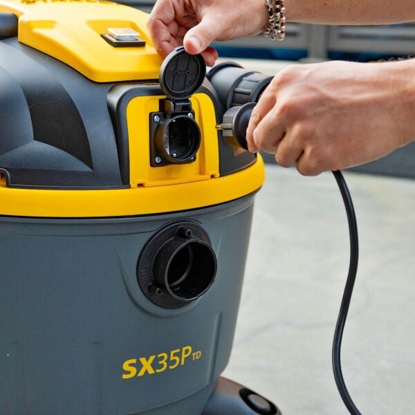Stanley SXVC35PTDE 1600 W 35 LT Islak/Kuru Elektrikli Süpürge